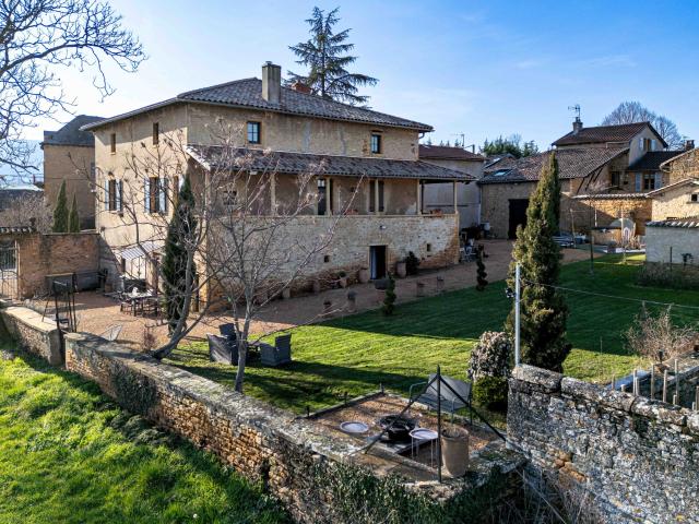 Maison 12 pièces 430 m²