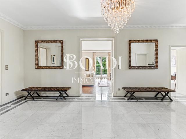 Maison 12 pièces 500 m²