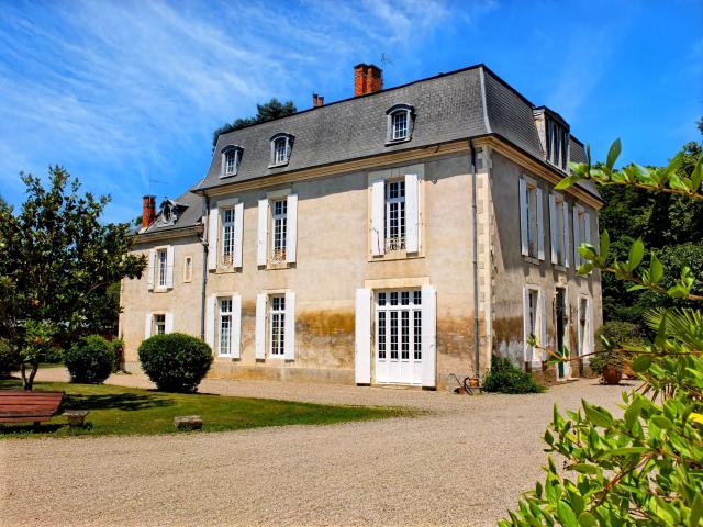 Maison 12 pièces 850 m²
