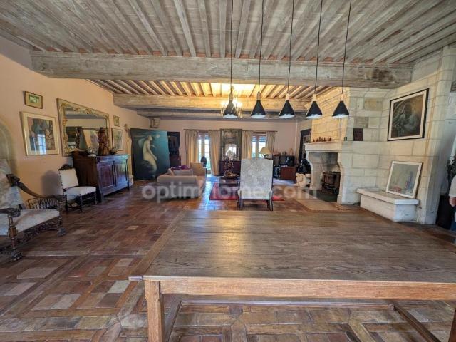 Maison 12 pièces 871 m²