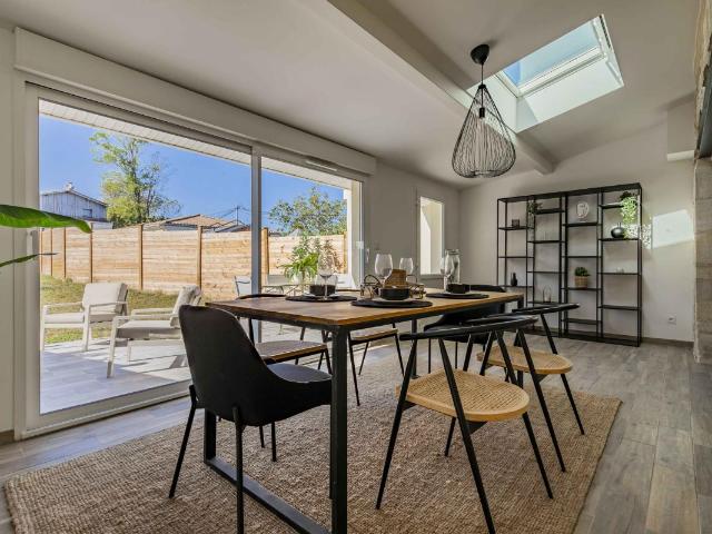 Maison 135 m2 6 pièces Non meublé