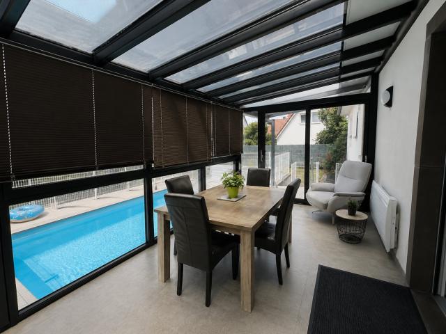 Maison 130 m2 avec piscine et garage