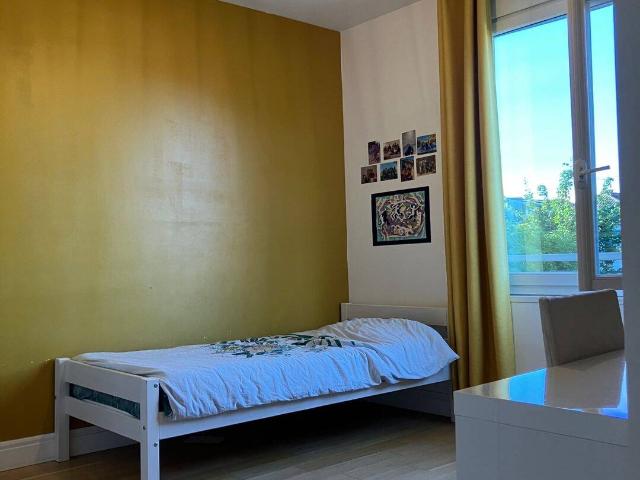 Maison 130 m² avec jardin – 4 chambres + bureau – Noisy le Grand