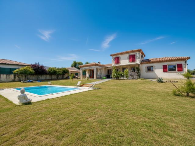 Maison 130 m² grand jardin village 10 min Carcassonne