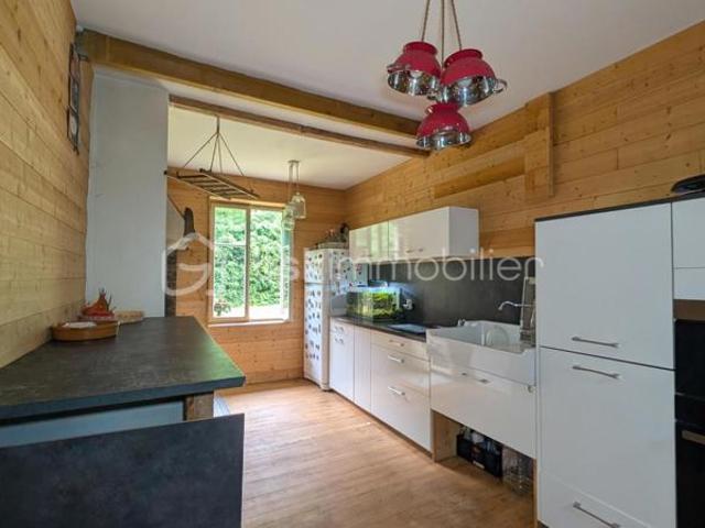 Maison 130m² 3 chambres 2 salles de bain 2 garages sur 23 ares
