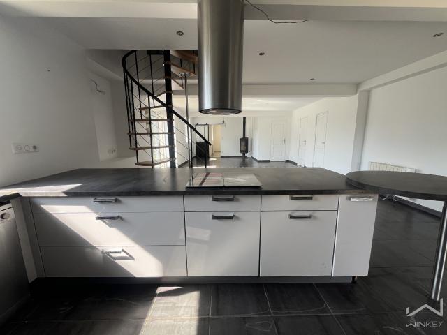 MAISON 133M2 4 chambres dont deux de plain pied Grande dépendance Plus de 1000 m2 constructibles DPE C