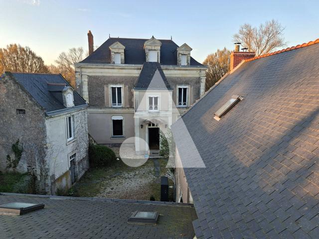 Maison 13 pièces 250 m²