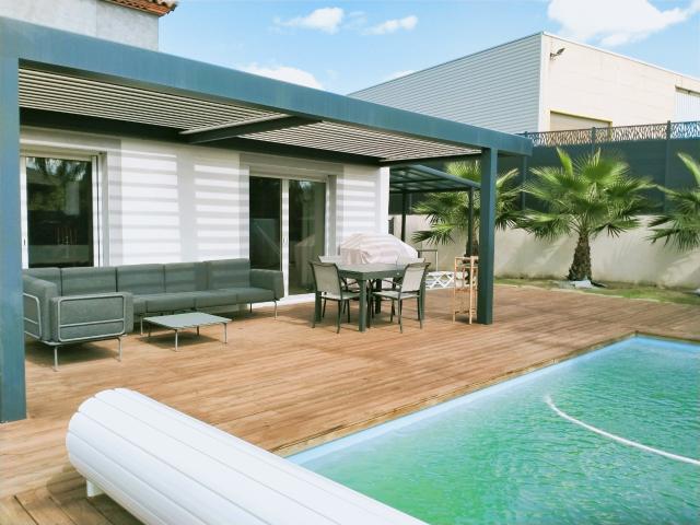 Maison 13 pièces 258 m²