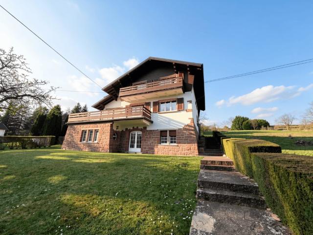 Maison 13 pièces 260 m²