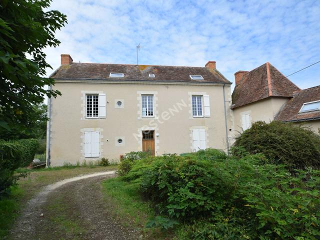Maison 13 pièces 273 m²
