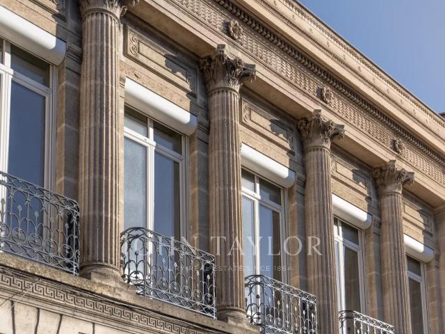Maison 13 pièces 280 m²