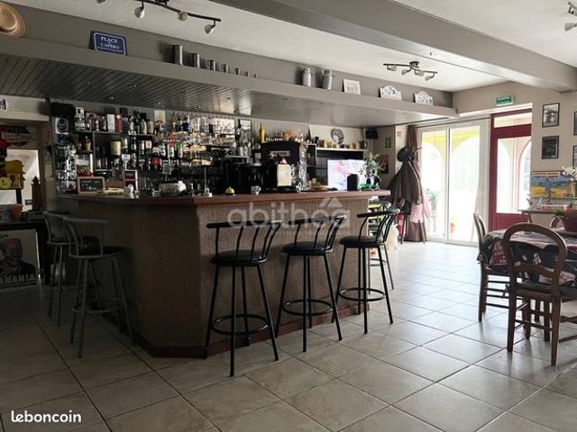 Maison 13 pièces 280 m²