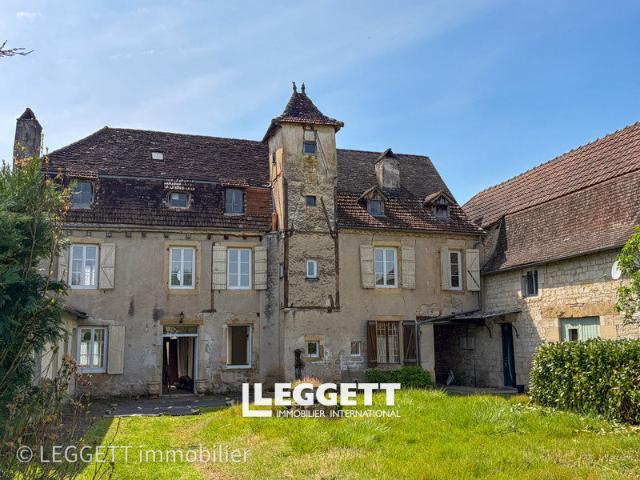 Maison 13 pièces 285 m²