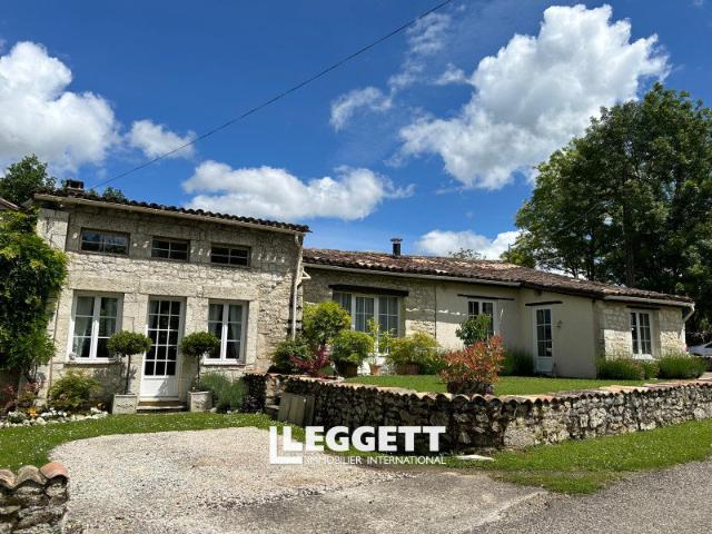 Maison 13 pièces 289 m²