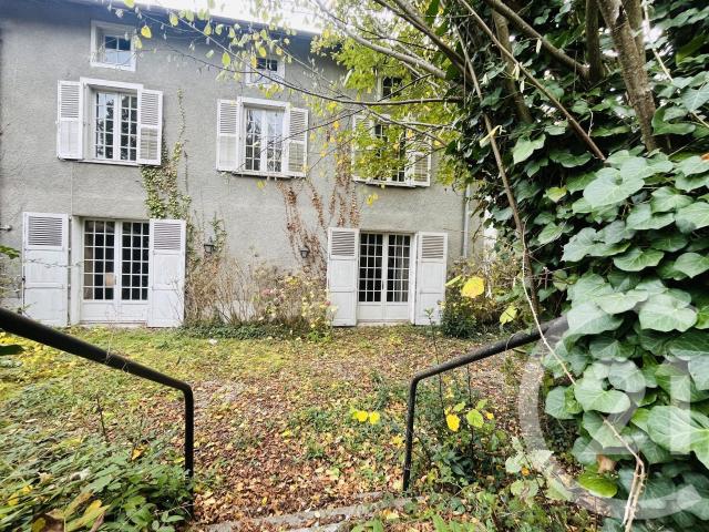 Maison 13 pièces 289 m²