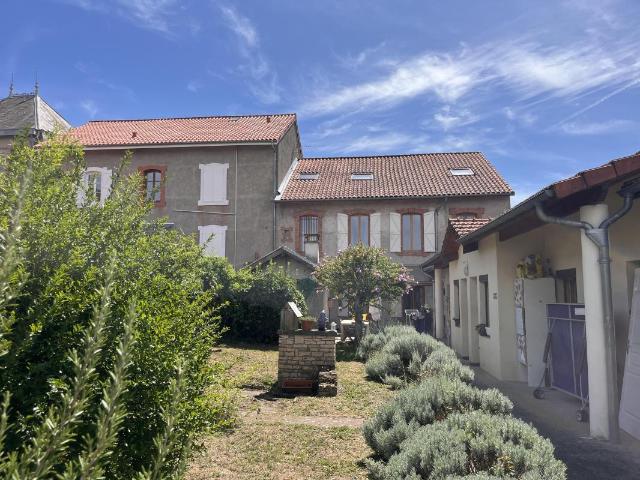 Maison 13 pièces 295 m²