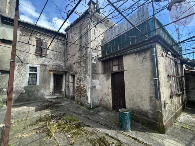 Maison 13 pièces 217 m²