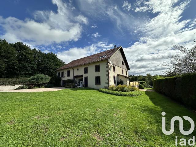 Maison 13 pièces 317 m²