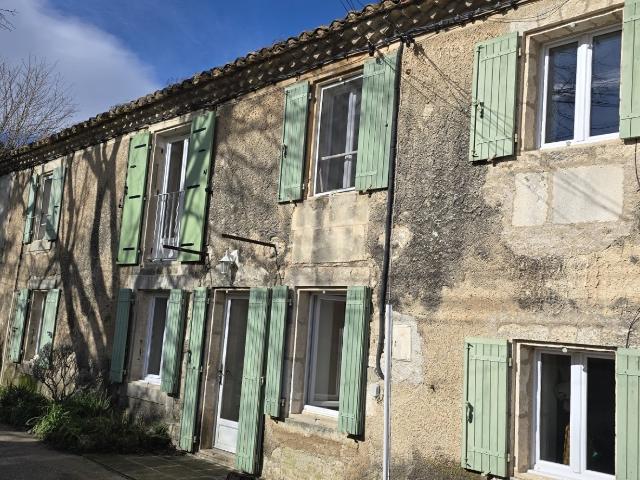Maison 13 pièces 232 m²