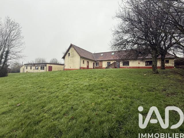 Maison 13 pièces 348 m²