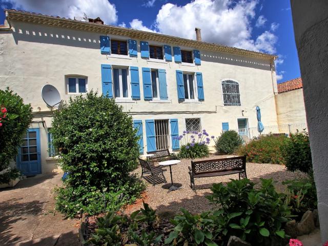 Maison 13 pièces 350 m²