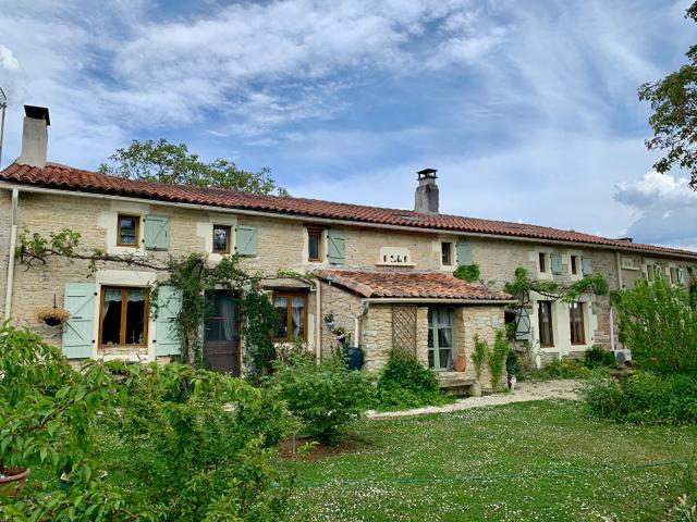 Maison 13 pièces 360 m²