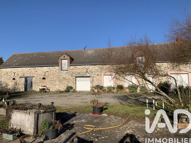 Maison 13 pièces 371 m²