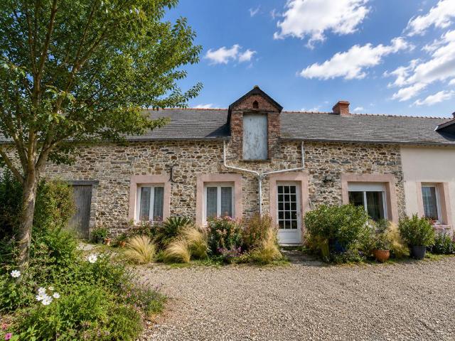Maison 13 pièces 371 m²