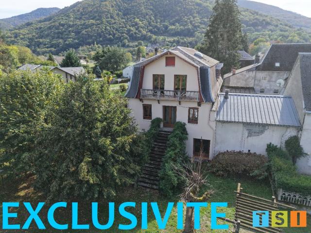 Maison 13 pièces 377 m²