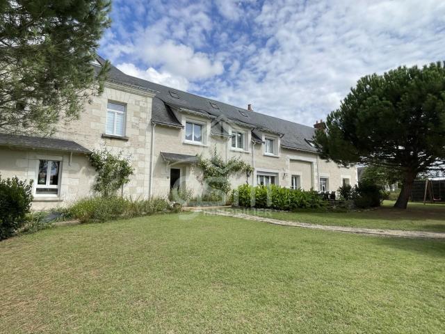 Maison 8 pièces 272 m²