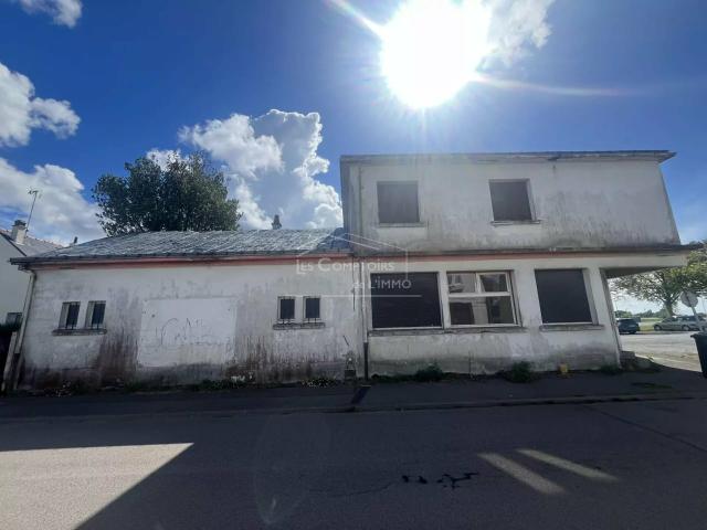 Maison 13 pièces 386 m²