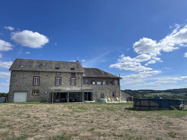 Maison 13 pièces 309 m²