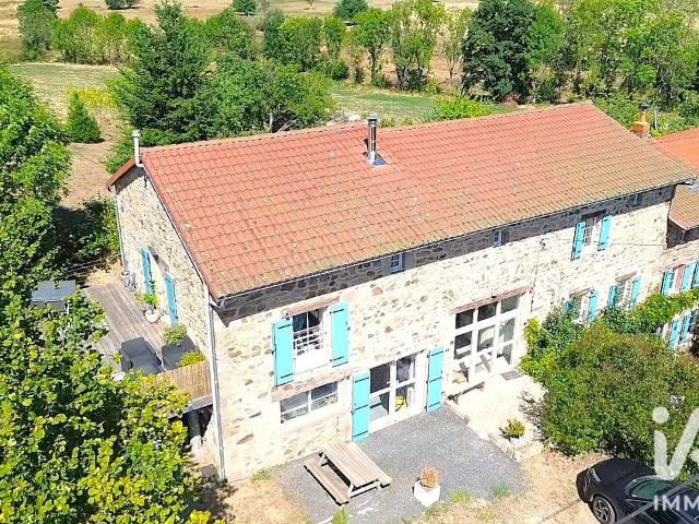 Maison 13 pièces 315 m²
