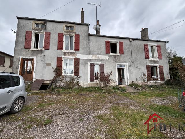 Maison 13 pièces 329 m²