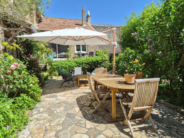 Maison 13 pièces 331 m²