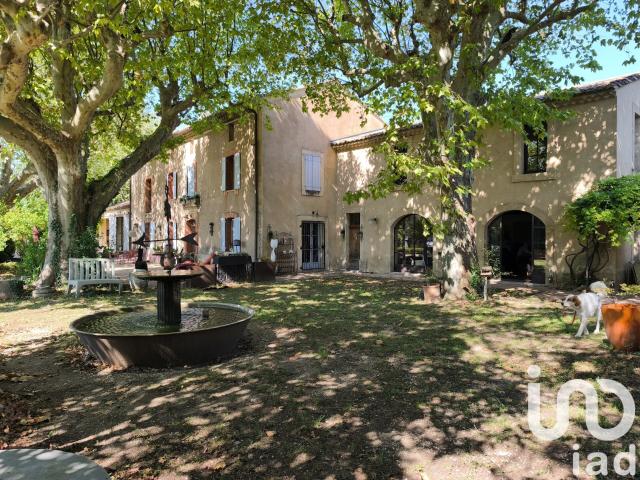 Maison 13 pièces 463 m²