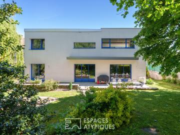 Maison 13 pièces 475 m²