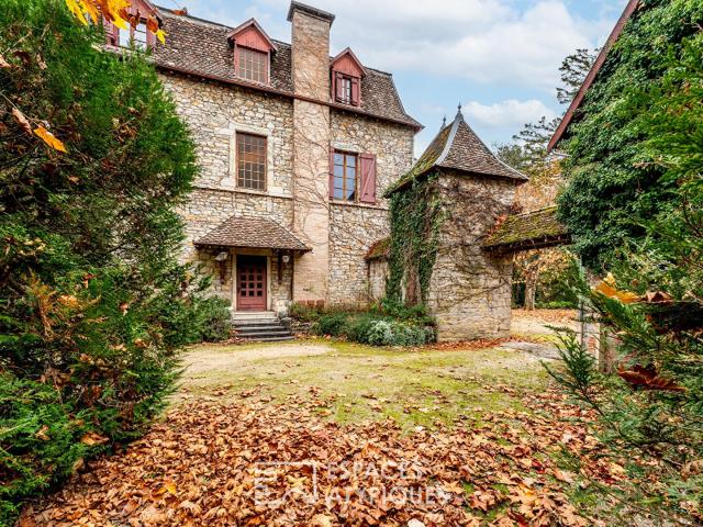 Maison 13 pièces 476 m²