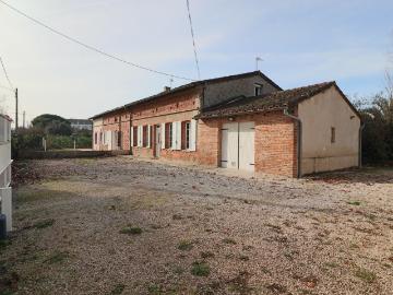 Maison 13 pièces 400 m²