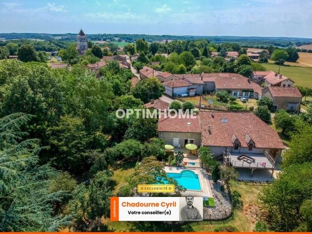 Maison 13 pièces 400 m²