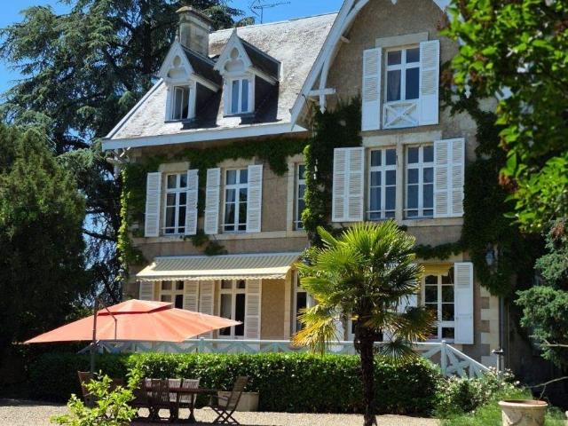 Maison 13 pièces 416 m²
