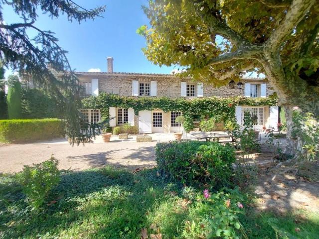 Maison 13 pièces 434 m²