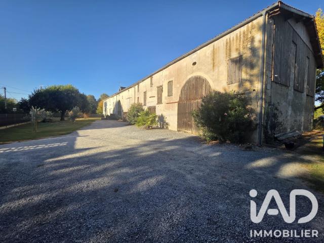 Maison 13 pièces 557 m²