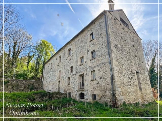 Maison 13 pièces 597 m²