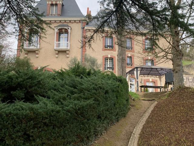 Maison 20 pièces 500 m²
