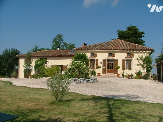 Maison 13 pièces 517 m²
