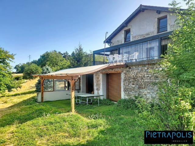 Maison 13 pièces 600 m²