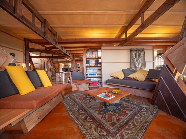 Maison 13 pièces 845 m²