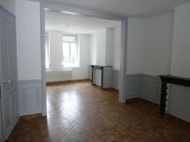 Maison, 140 m² à louer à Cambrai 59400
