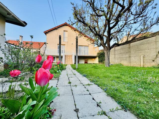 Maison 140m² 385 m² de terrain 140m² Athis Mons